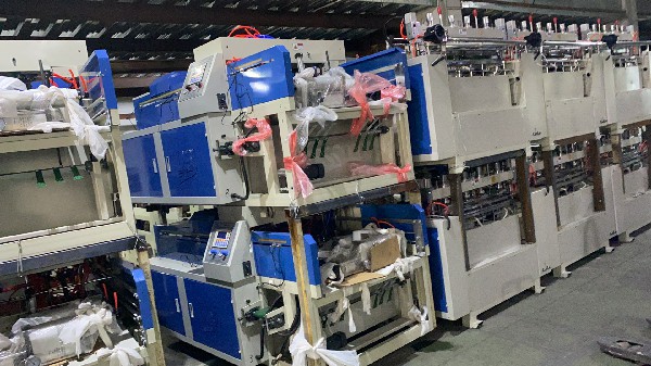 吹膜机、制袋机专业制造商